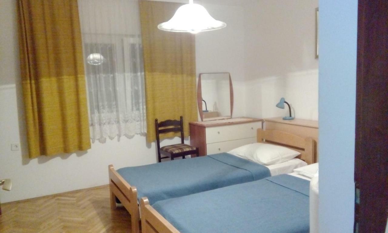 Apartments Zrilic ザダル エクステリア 写真