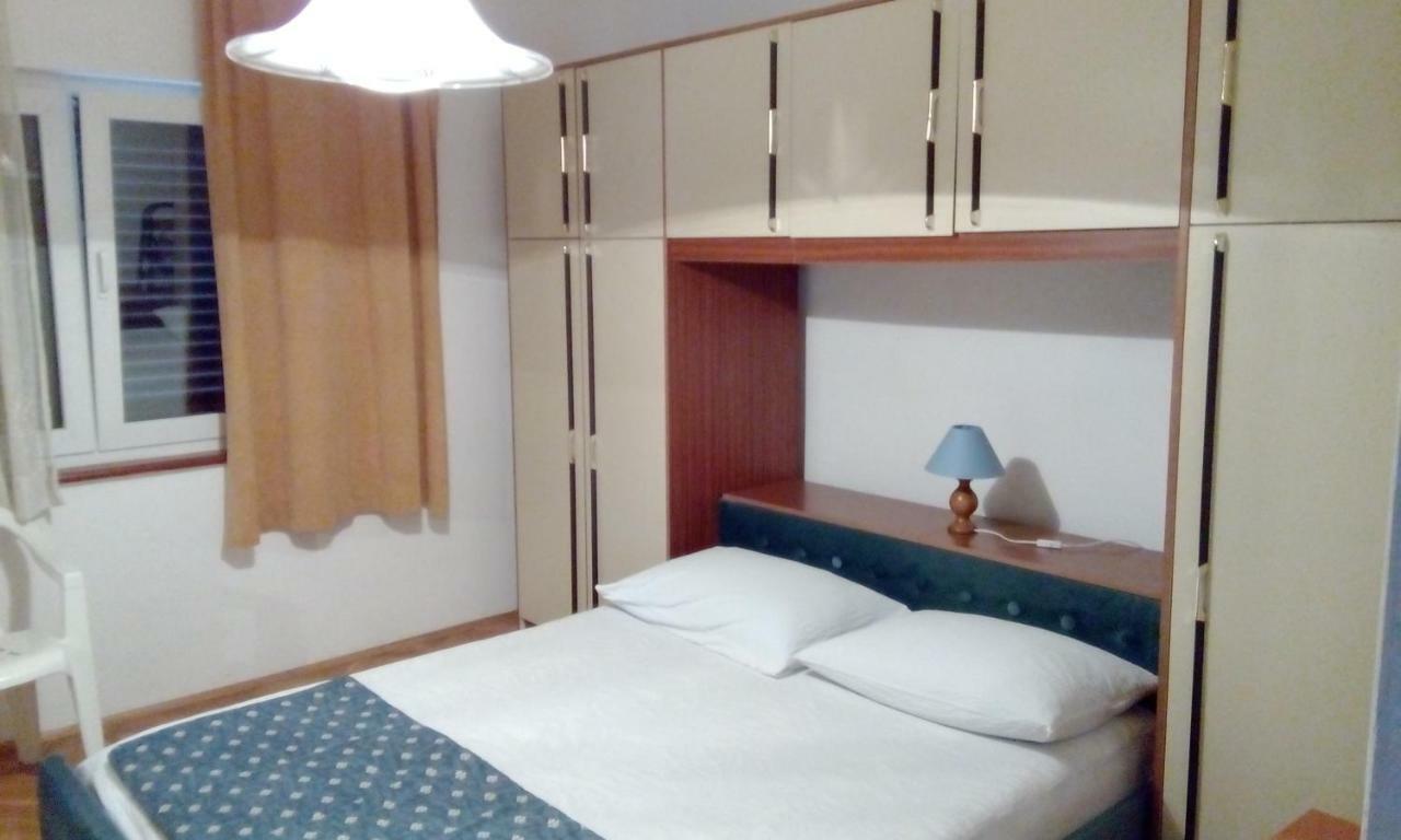 Apartments Zrilic ザダル エクステリア 写真