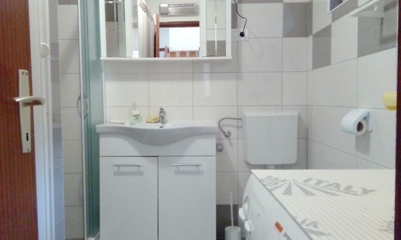 Apartments Zrilic ザダル エクステリア 写真