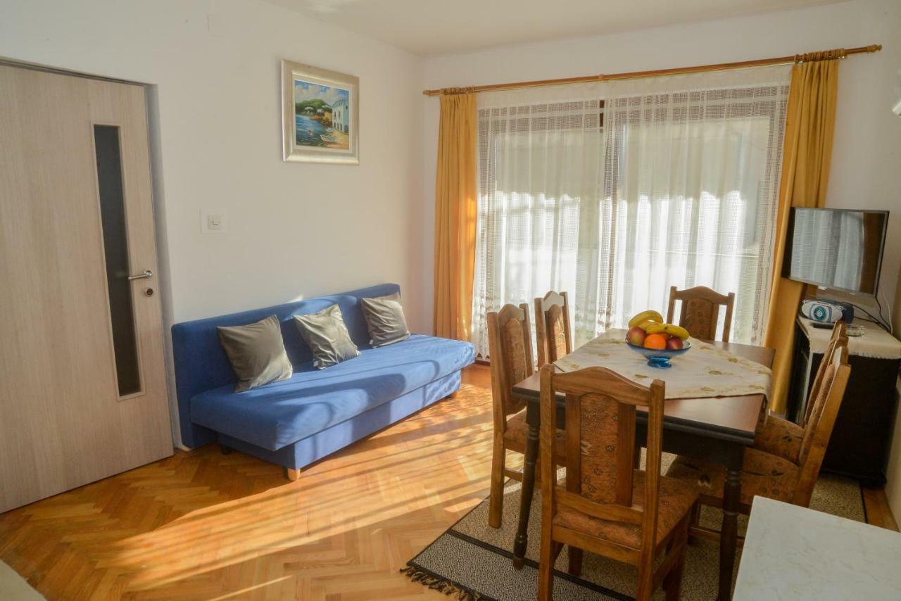 Apartments Zrilic ザダル エクステリア 写真